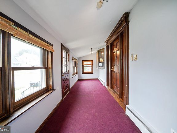5th image of 221 Printz Ave
