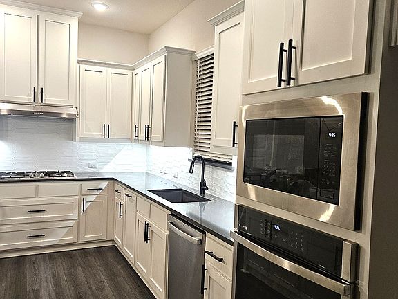 2nd image of 5040 Stream Turn Dr