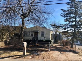 24 Dalton St, West Haven, CT 06516