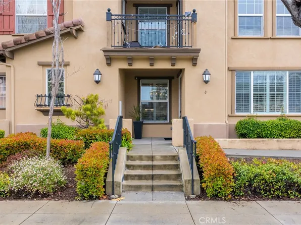 8 Vinca Ct, Mission Viejo, CA 92694