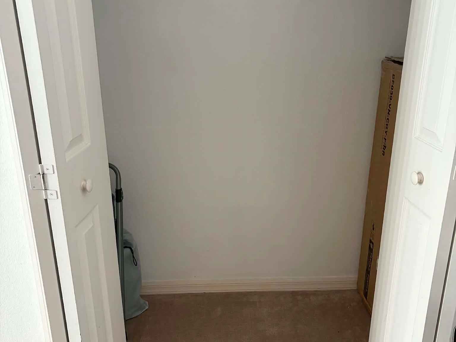 4 bed, 2018 sqft, $800 — Photo 3