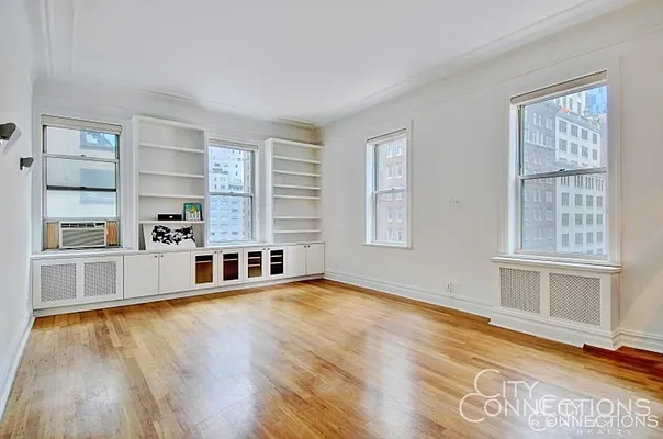 Rented by City Connections Realty | media 4