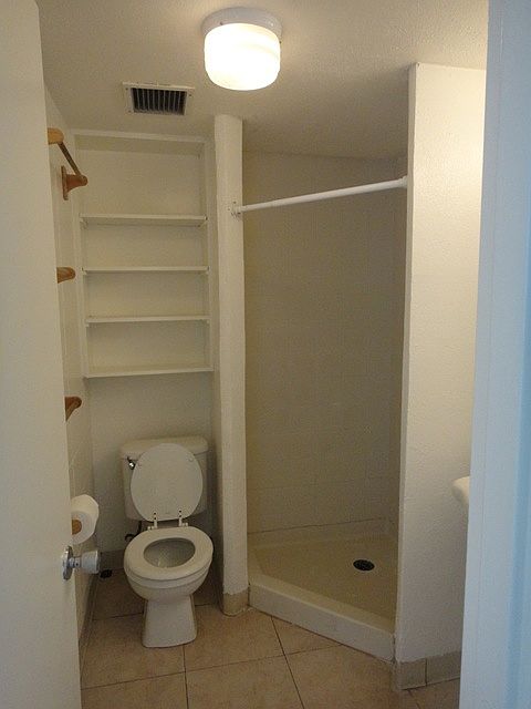 2nd image of 94-99 Waipahu St APT C223