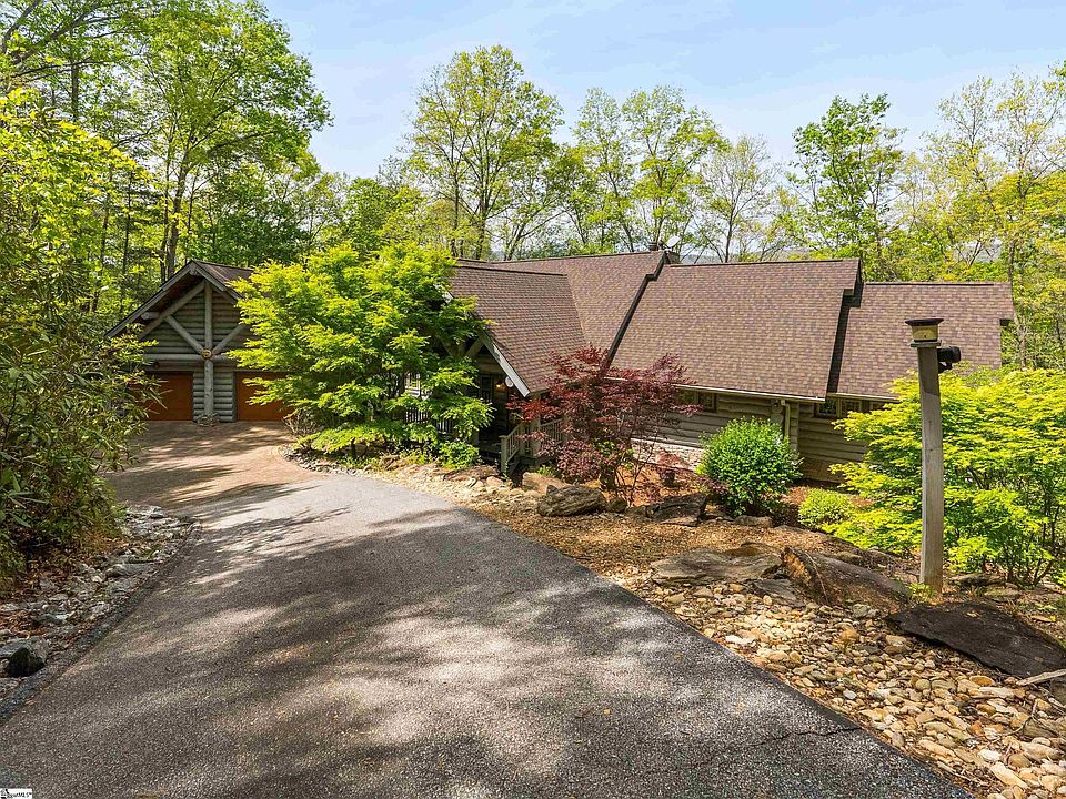 1st image of 4004 Lake Adger Pkwy
