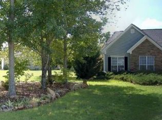 160 Shannons Pl, Comer, GA 30629