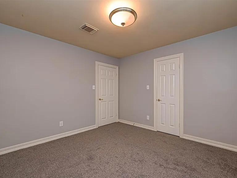 4502 Devonshire St — Photo 23