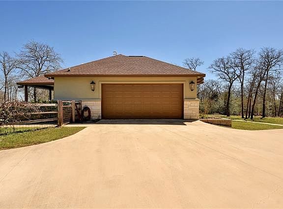 4th image of 146 Kingwood Dr