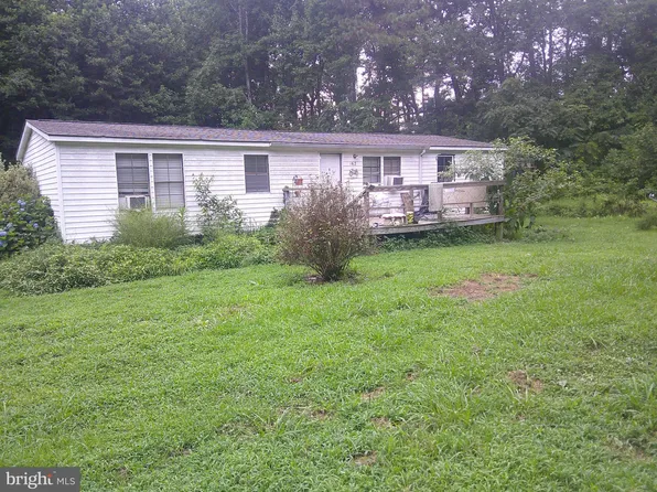 162 Scott Dr, Saluda, VA 23149