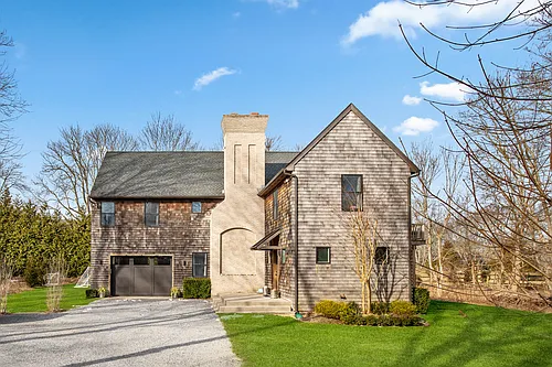 Accabonac Rd Photo 1