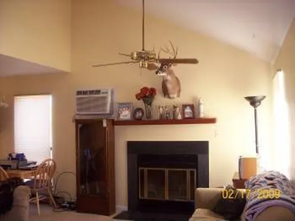 10023 Redbridge Rd, North Chesterfield, VA 23236