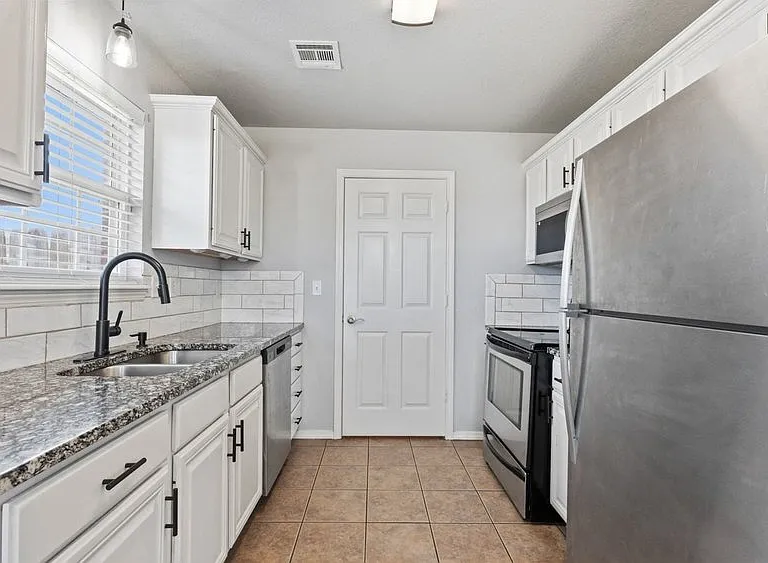 440 N Brookfield Dr — Photo 4