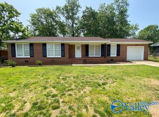 2509 Rochell Dr NW, Huntsville, AL 35810