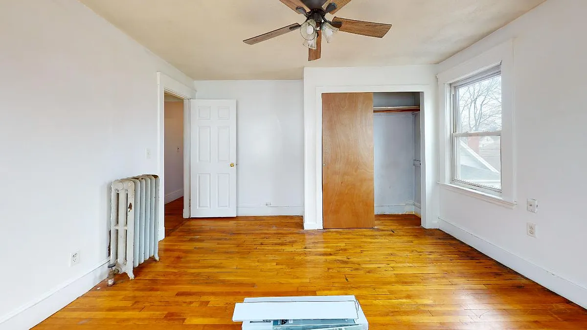Building Photo - 14 Lincoln Ct #1