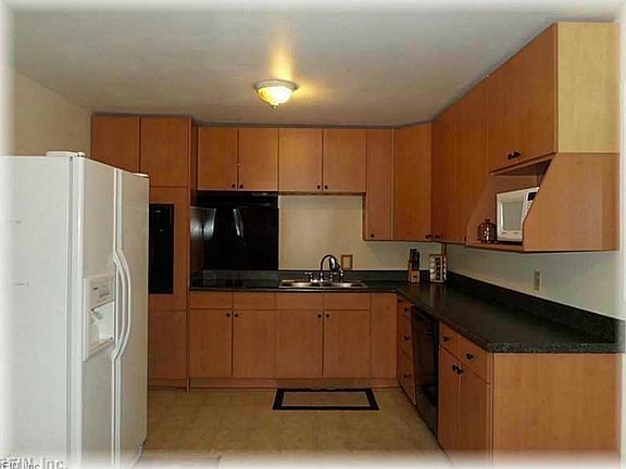 4th image of 206 Nicewood Dr
