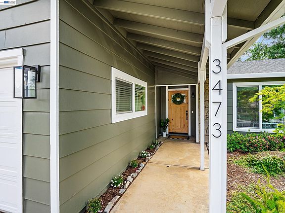 3rd image of 3473 Corwin Ct