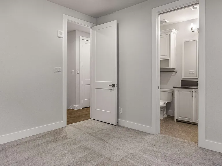 2800 Lakeside Pkwy #102 — Photo 33