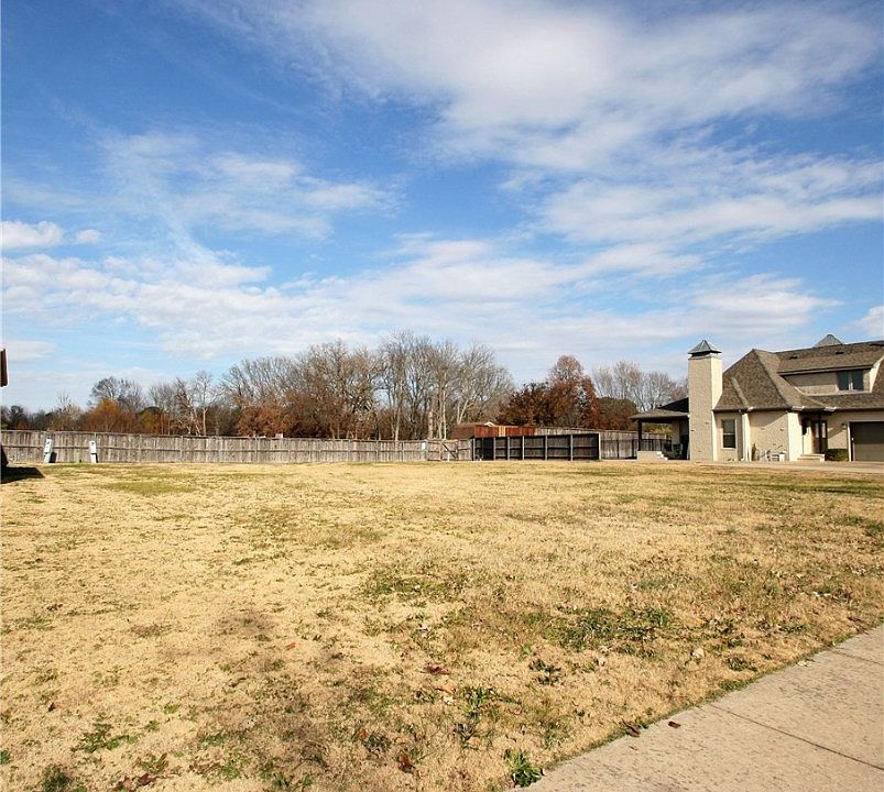 1st image of 4108 Eastpoint Dr #21