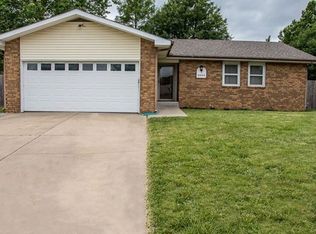 2604 S Taylor St, Pittsburg, KS 66762
