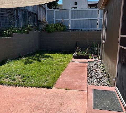 2nd image of 3324 McKinley St