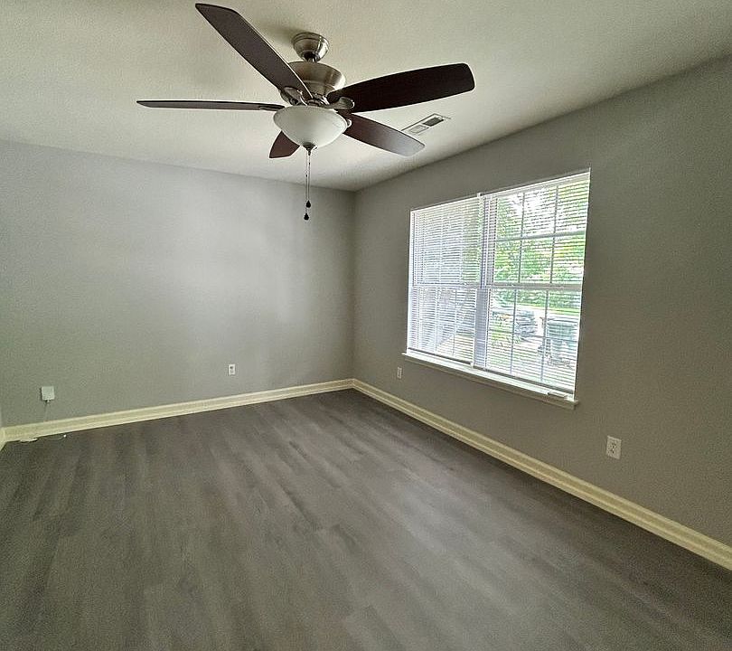 1st image of 100 Biltford Ave