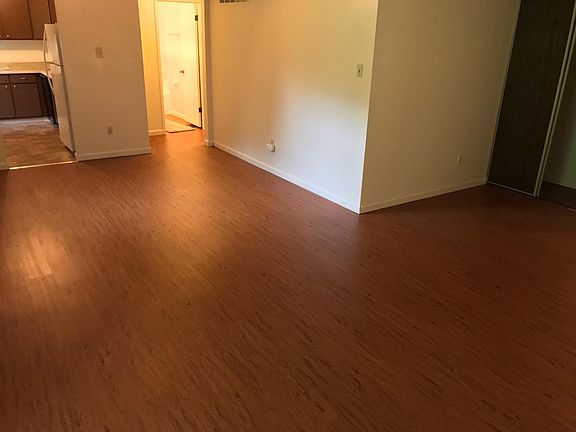 4th image of 13450 Woodstile Ct