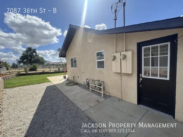7087 36th St APT B, Riverside, CA 92509