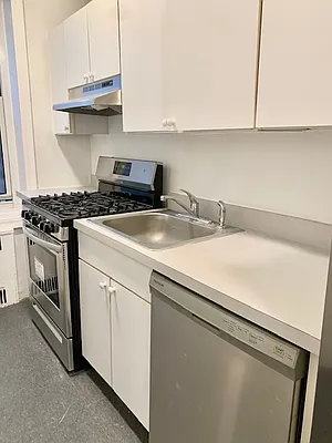 Rented by Dwelling NYC | media 20