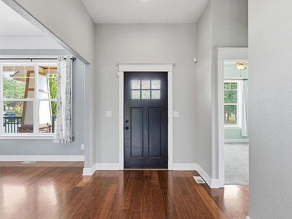 5th image of 5748 Jergens Rd