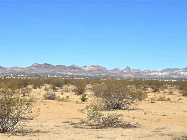 1205 S Teddy Roosevelt Road, Golden Valley, AZ 86413