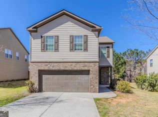 811 Lake Chase, Fairburn, GA 30213