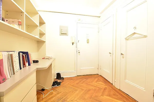 Rented by (Legacy) NY Quality Living Uptown | media 14