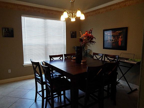 5th image of 4315 Castle Dr