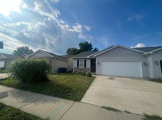 2913 Ocala Ln, Springfield, IL 62707