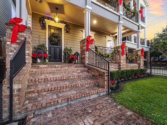 5th image of 606 Rutland St