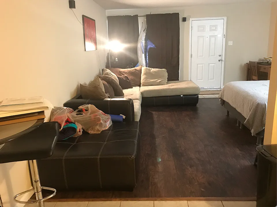 4334 Maryland Ave #201