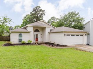 2404 Shaker Rdg, Benton, AR 72015