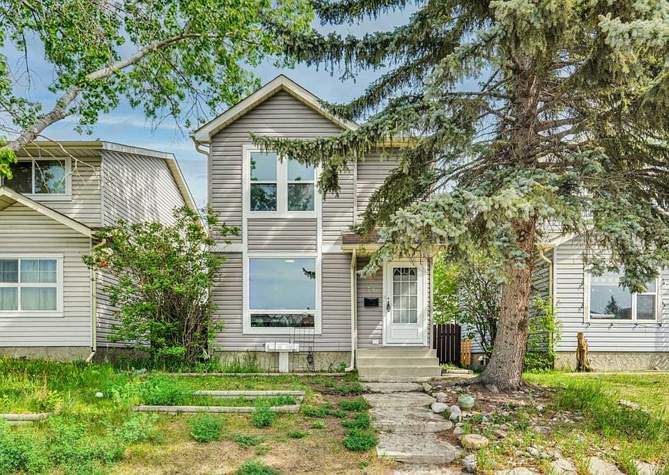 1st image of 74 S Castledale Way NE