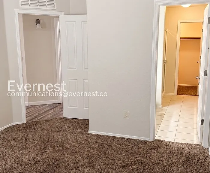 2057 E Calle Arroyo Lindo — Photo 10