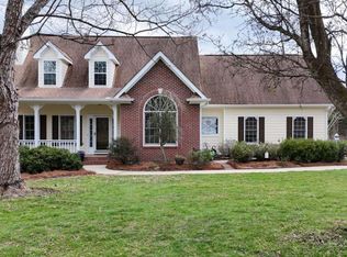 1030 Ridgefield Dr, Bishop, GA 30621