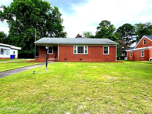 1710 S Elm St Photo 1