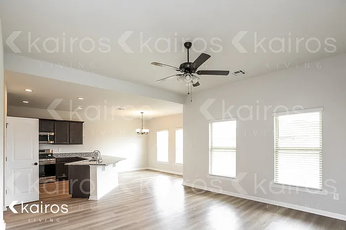 23248 Cinder Dr — Photo 2