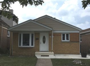 7768 Lawler Ave, Burbank, IL 60459