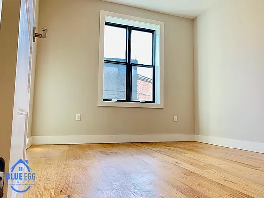 Rented by Blue Egg Realty Corp | media 32