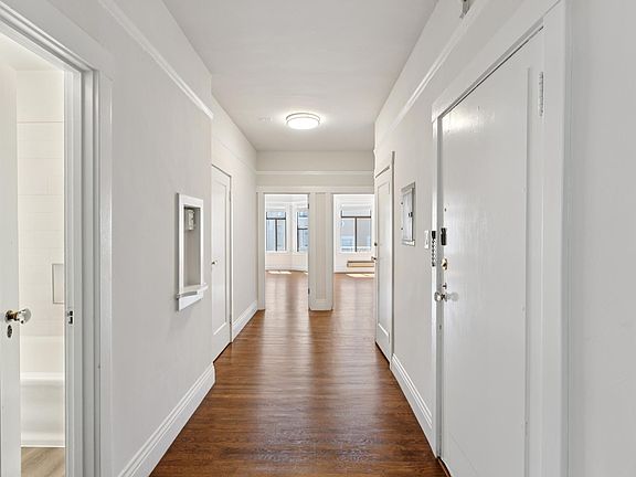 4th image of 1456 Sacramento St APT 10