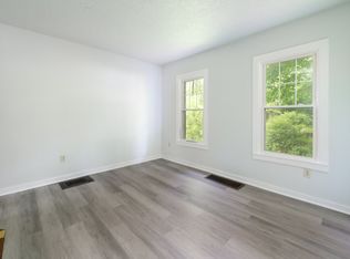 383 Crown St, Meriden, CT 06450