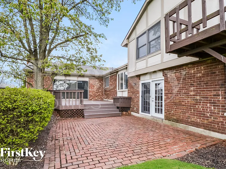 5668 Eagle Nest Ct — Photo 14