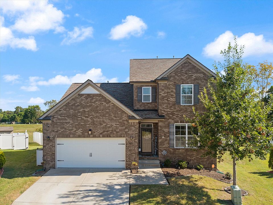 1st image of 907 Coral Bells Ct