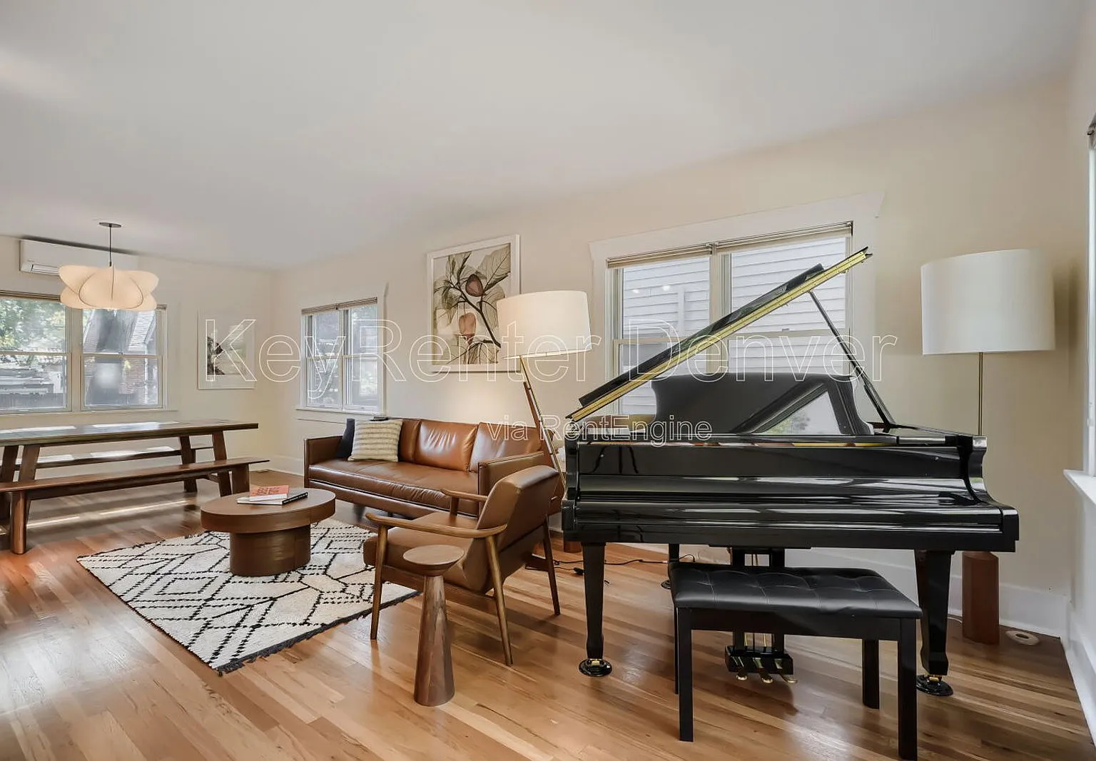 2 bed, 2.0 bath, 1800 sqft, $6,500 — Photo 3