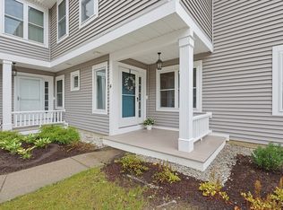 4 Oak Ct UNIT 4, Rockland, MA 02370