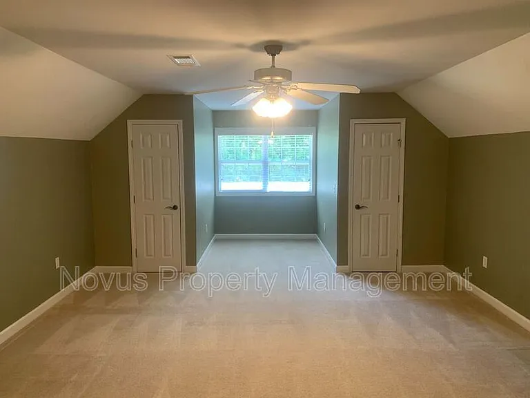 119 Tullamore Trl — Photo 5